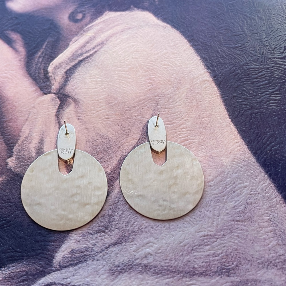 Kendra Scott Silver Textured Earrings